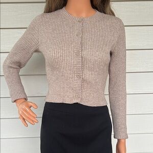 Only Women’s Sweater, Size XXS, Cute Women’s Sweater, Excellent Condition